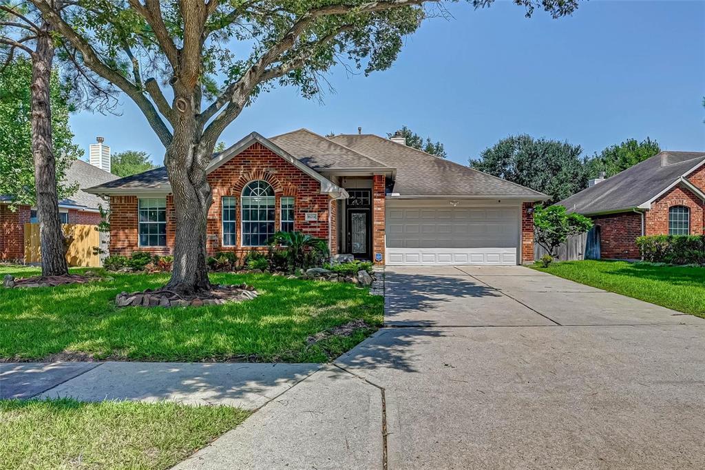 Primary Photo - 18214 Crossland Ct