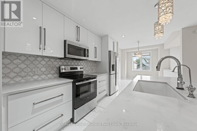 Photo du bâtiment - 72 York Rd