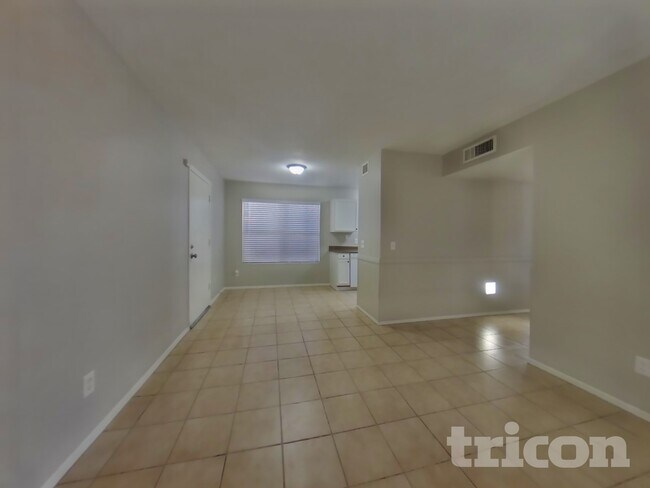 Foto del edificio - 1406 E Kerry Ln