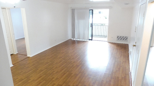 Building Photo - 1331 E Ports O Call Dr