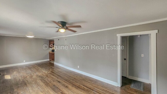 Photo - 34 Biscayne Blvd House