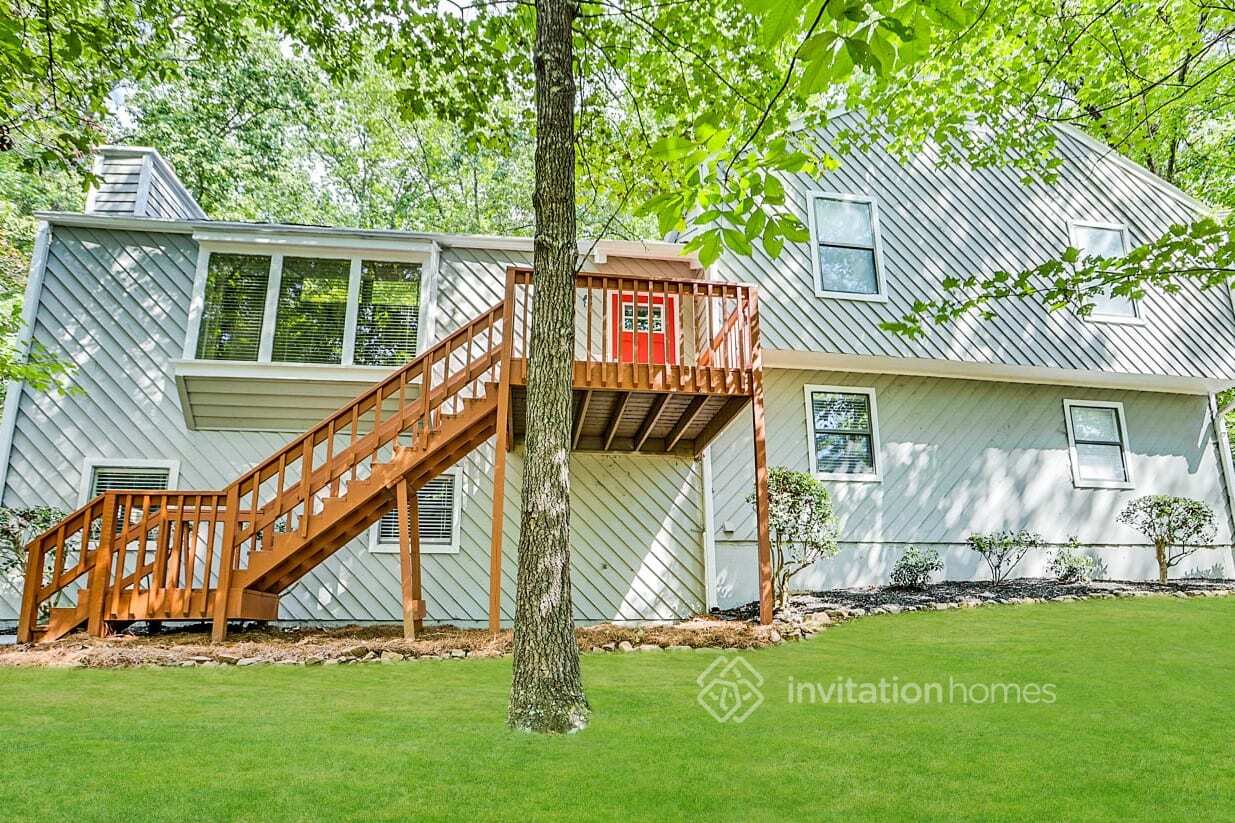 Primary Photo - 1470 Bentcreek Dr