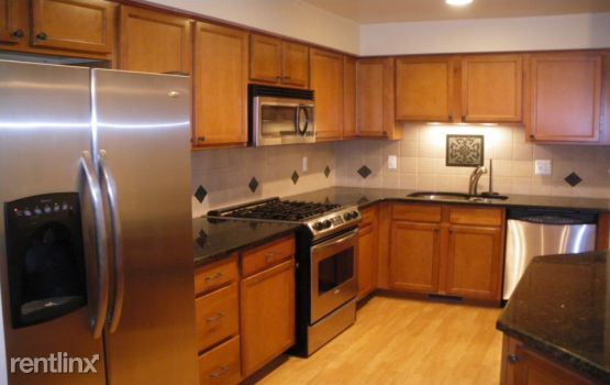 Foto del edificio - 1828 Shire Ct