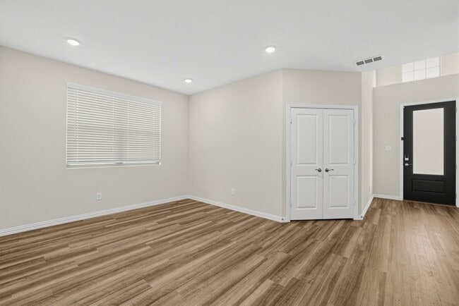 Photo - 1620 Berry Ridge Trl House