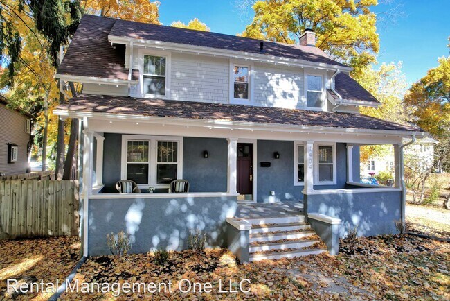 Building Photo - 3 br, 2.5 bath House - 1404 W Huron