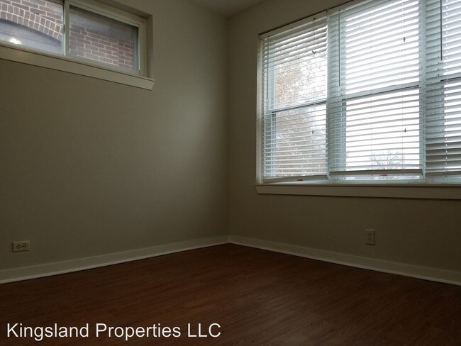 Building Photo - 3224 Henrietta St