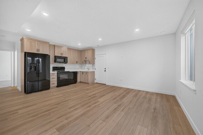 Building Photo - 6288 W Butte County Dr
