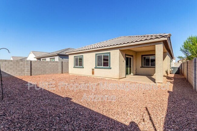 Foto del edificio - 43687 Buckhorn Trl