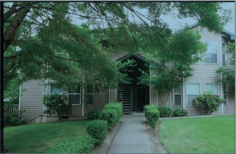 Building Photo - 6020 SW Fisher Ave