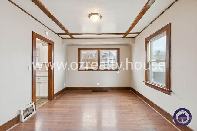 Foto del edificio - 4218 Parrakeet Ave