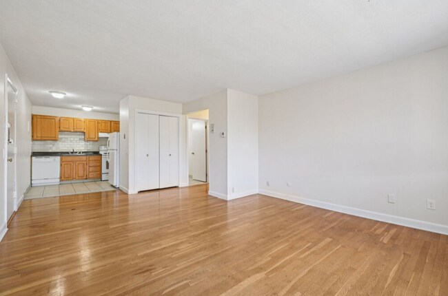 Foto del edificio - 55 Brighton Ave