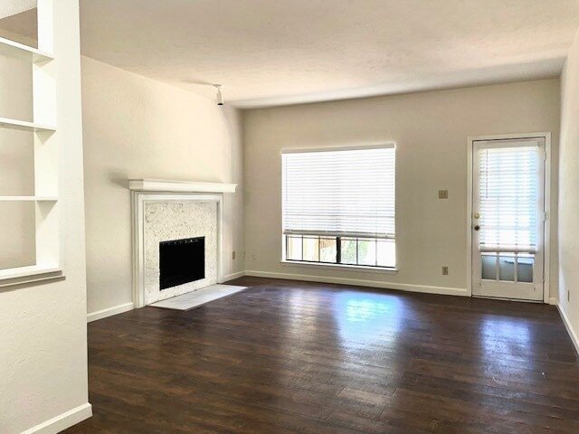 Building Photo - 3140 Devonshire Dr