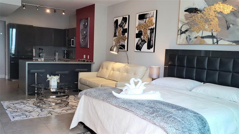 Foto principal - 1080 Brickell Ave