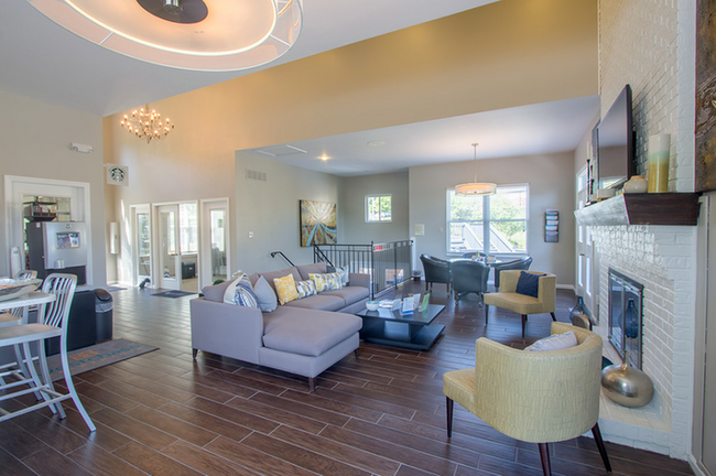 Open Concept Clubhouse - Westchase Apartments