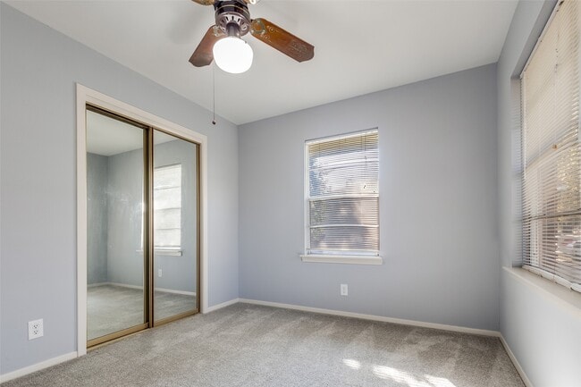 Building Photo - 5822 Black Gum Dr