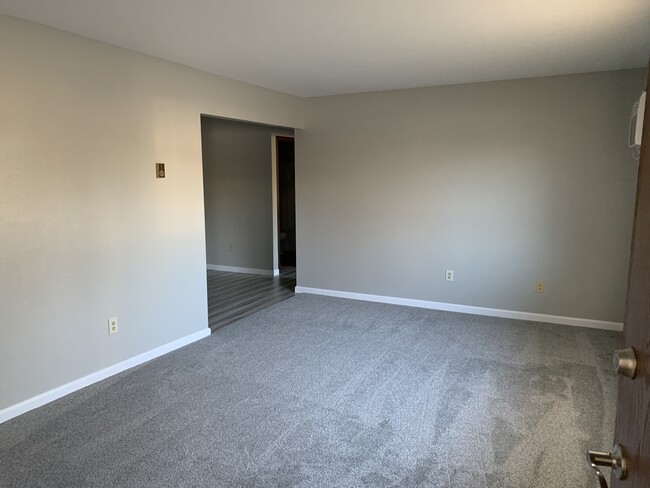 Foto del edificio - 6605 Mill St