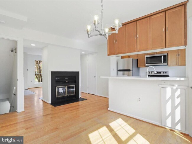 Foto del edificio - 5741 Evergreen Knoll Ct