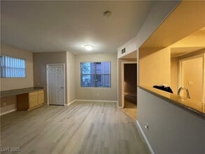 Building Photo - 8000 W Badura Ave