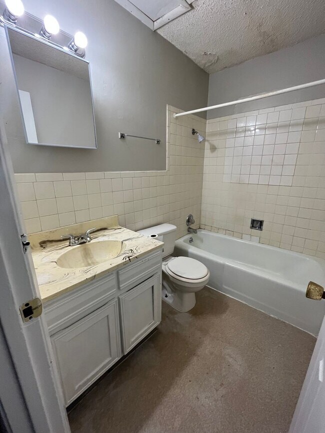 Eisenhower Apartments Apartments in Junction City, KS