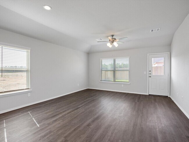 Building Photo - *Pre-Leasing* Four Bedroom | Two Bathroom ...