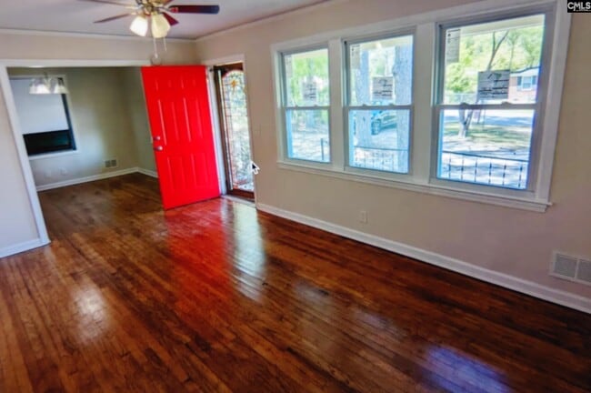 Foto del edificio - 1204 Omega Dr