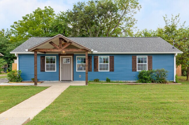 Building Photo - 2149 Rock City St