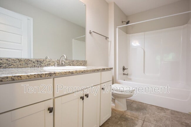 Building Photo - 7272 Sorrel Dr