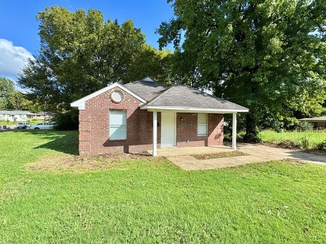 Photo - 1730 Swift St House