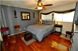 Foto del edificio - 3219 Village Park Dr