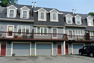 Building Photo - 34 Sanwood Dr