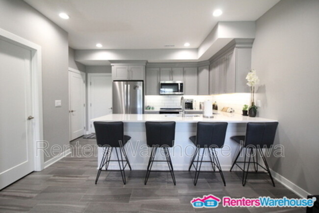 Foto del edificio - 680 SE Westown Pkwy