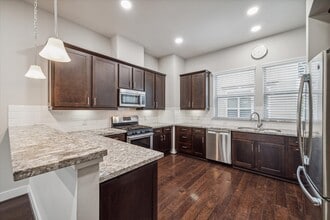 Building Photo - 4508 Cornish St