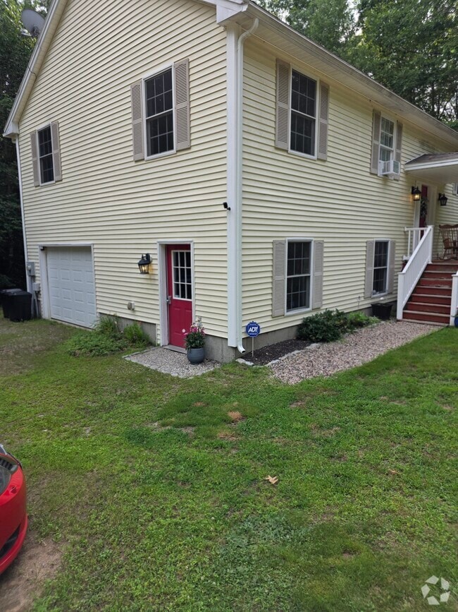 Building Photo - 181 McKeagney Rd