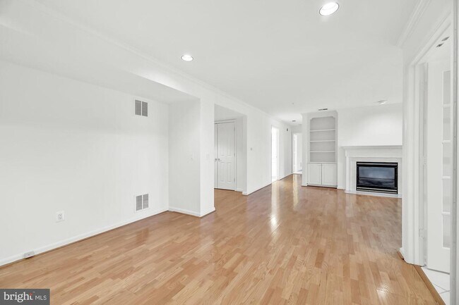 Building Photo - 12330 Rosslare Ridge Rd