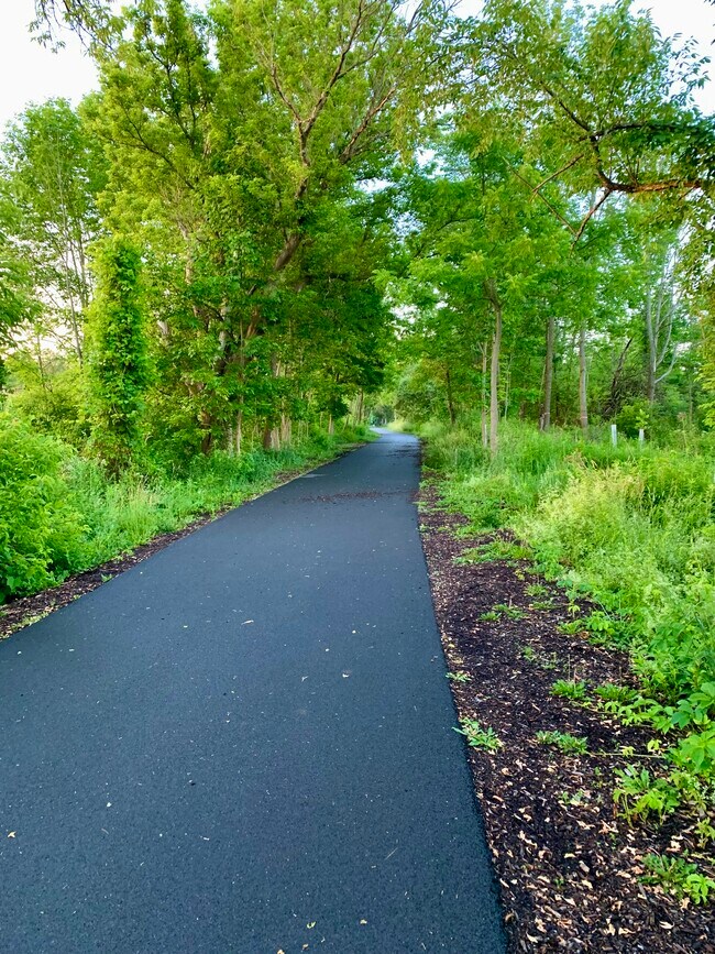 Foto del edificio - 140 Honness Ln