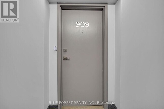 Building Photo - 127 Belmont Dr