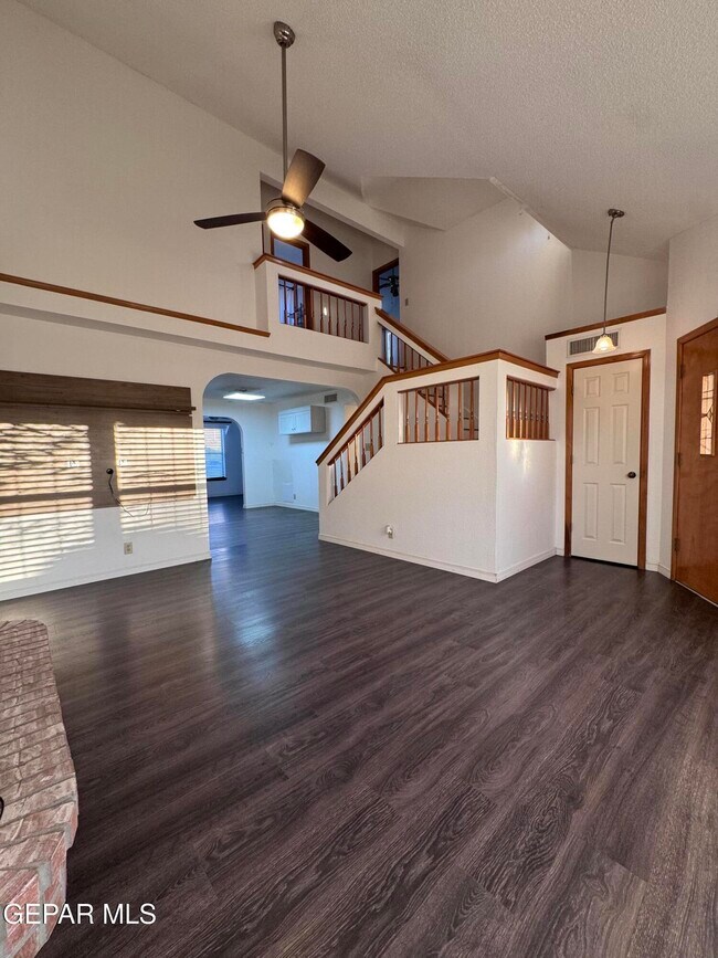 Foto del edificio - 1128 Will Rand Dr