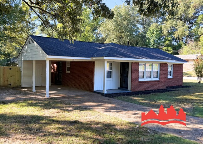 Building Photo - Charming and Updated 3-Bedroom Home for Rent!