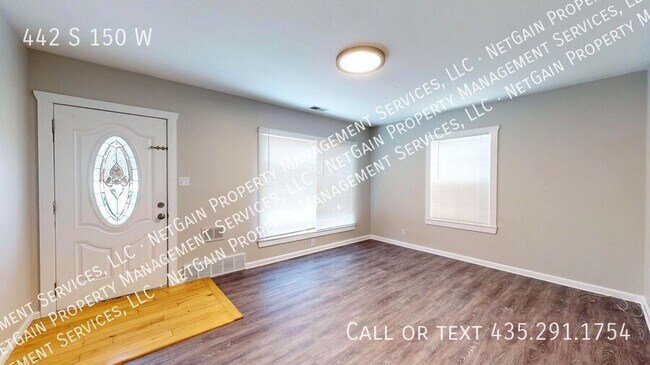 Foto del edificio - 5 Bedroom 2 Bath