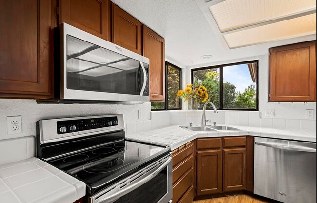 Foto del edificio - 5172 Palo Alto Cir