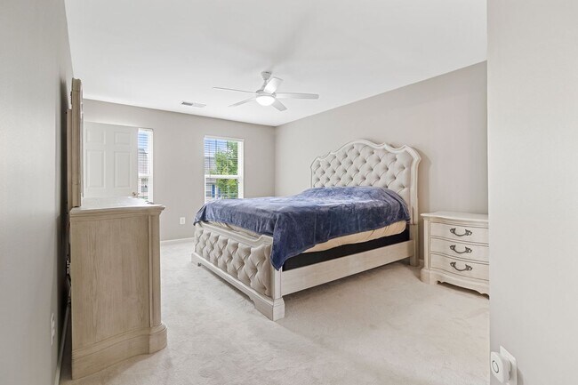 Foto del edificio - 19028 Noble Oak Dr