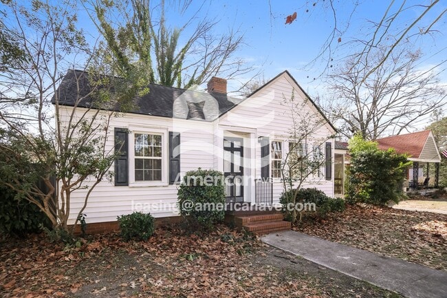 Building Photo - 203 Kincaid Ave NW