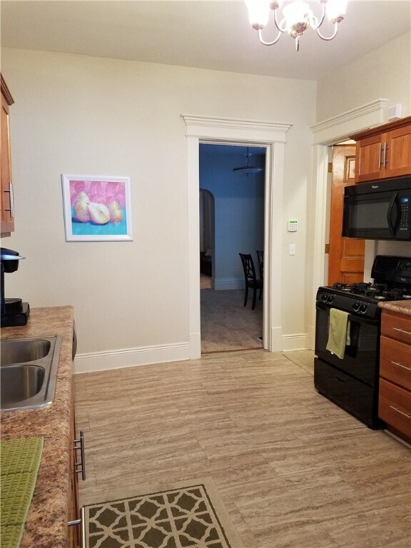 Foto del edificio - 255 E 6th St
