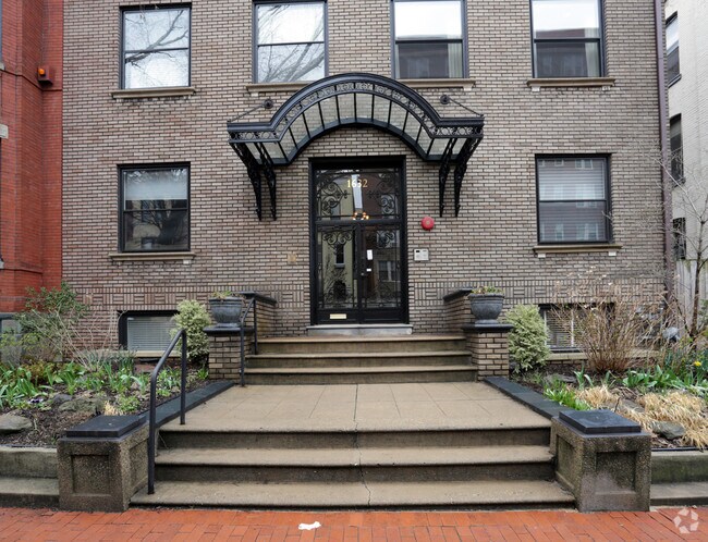 Foto del edificio - 1632 S St NW