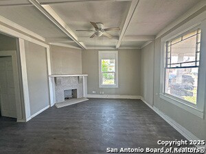 Foto del edificio - 146 Fairview Ave