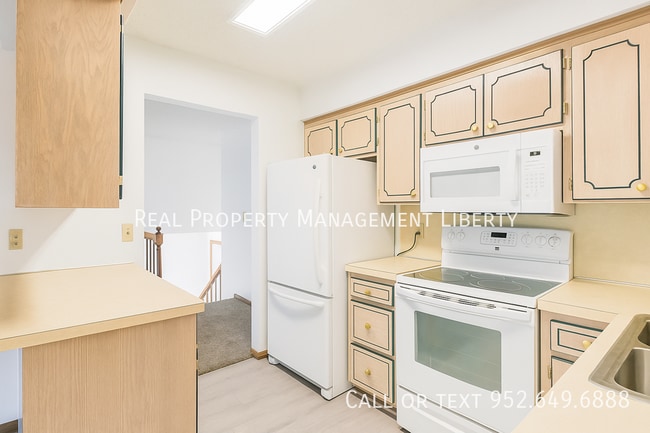 Foto del edificio - 15229 Bluedorn Cir SE