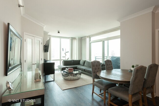 Foto del edificio - 757 N Orleans St