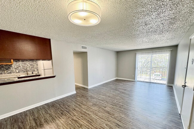 Building Photo - The Arts Apartments at Bluebonnet Place
