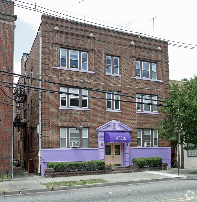 Primary Photo - 773-775 Sanford Ave