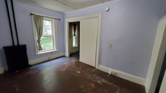 Building Photo - 109 High St